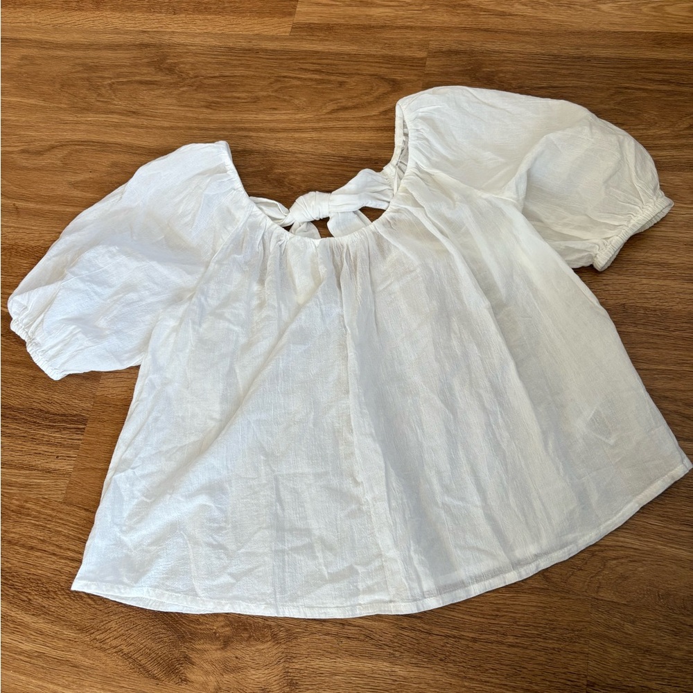 Old Navy White Puff Sleeve Women's Top